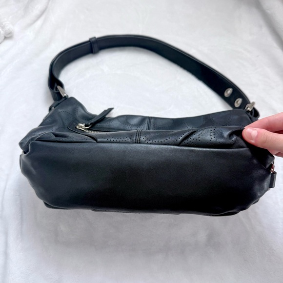 Coach Punching Signature Black/Silver Shoulder Bag 2way Leather 17104 Rare EUC - Picture 3 of 9